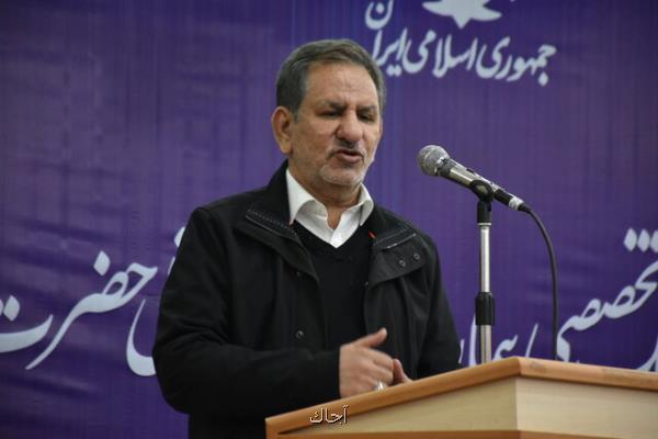 با اتكا به دانشگاه ها و نخبگان می توان مشكلات كشور را برطرف كرد
